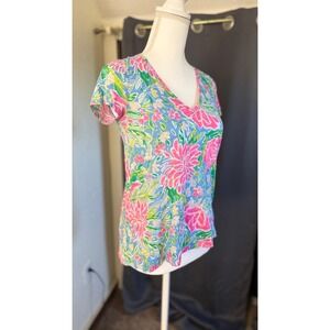 Lilly Pulitzer Etta V-Neck T-Shirt Blue Pink Floral Cotton  Small
